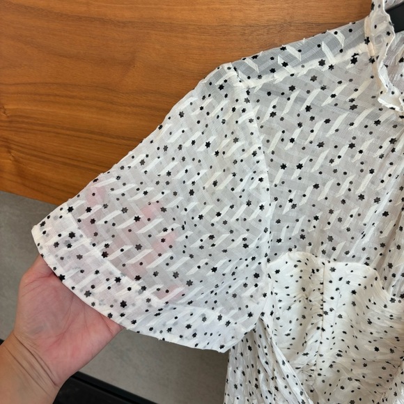 NWT Rebecca Taylor Scattered Star Silk Wrap Blouse, Size 8 - Picture 10 of 16